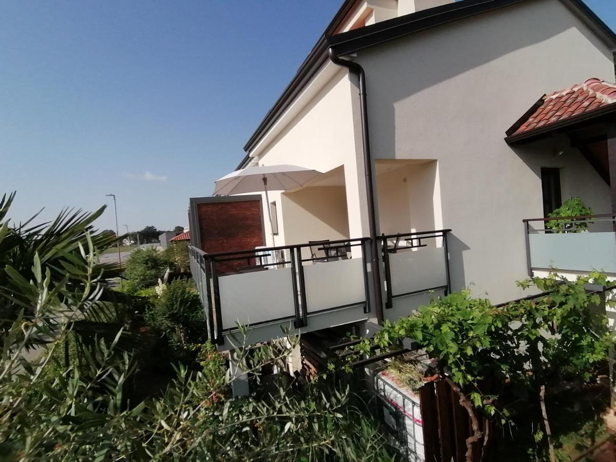 Apartmani Kiko Porec Luaran gambar